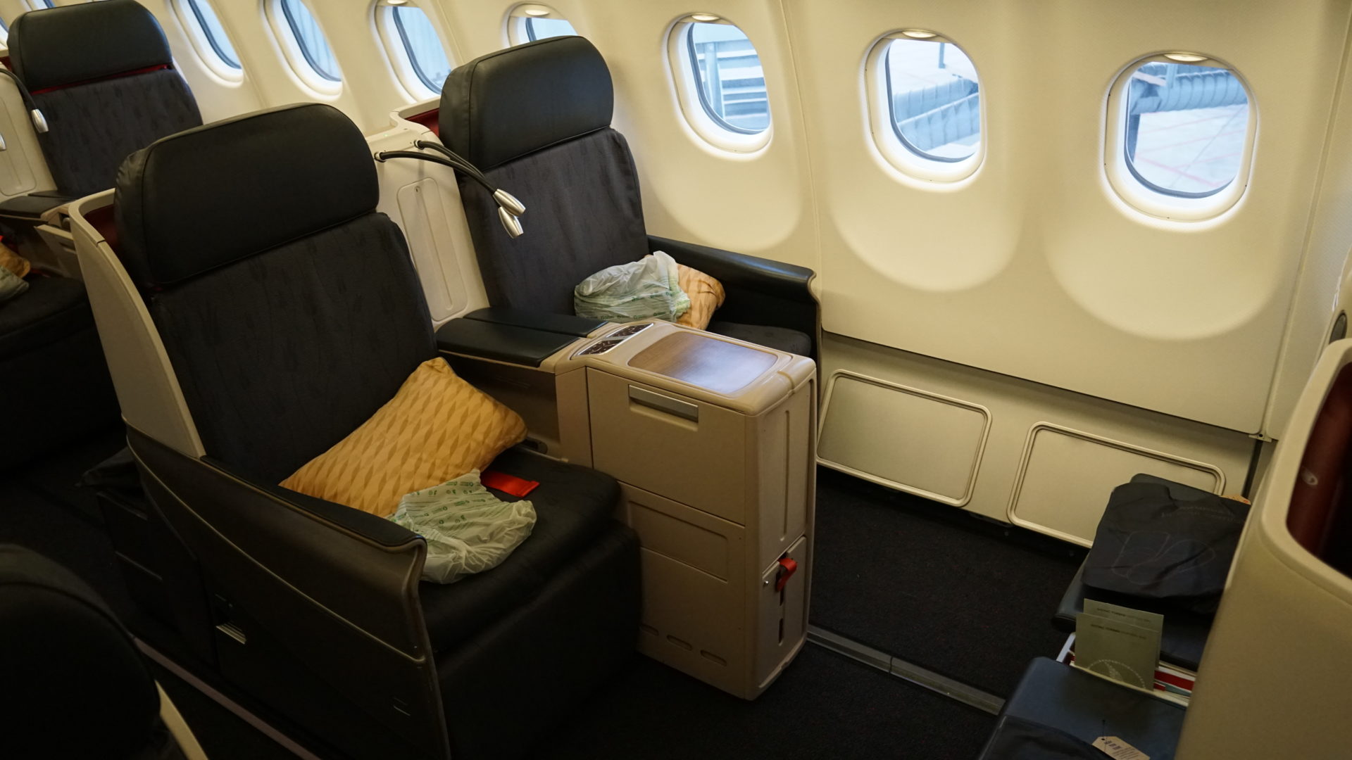 ターキッシュエアラインズビジネスクラス搭乗記 機内食やアメニティは A330 0 Tk64便 チームトラベラー 海外旅行 世界一周のバイブル